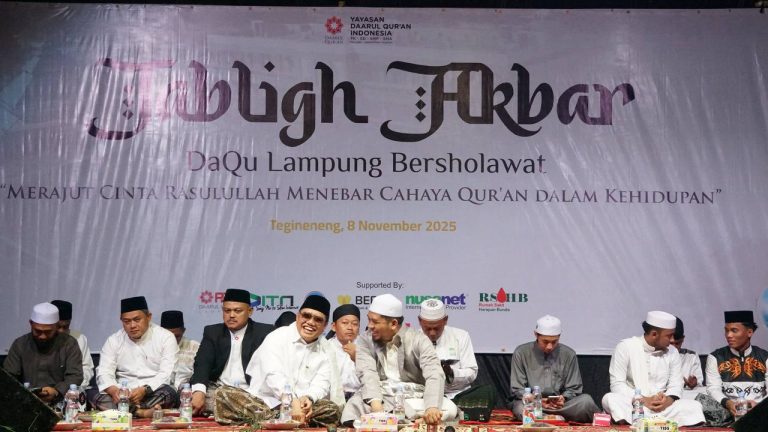 Gema Shalawat di Daqu Lampung