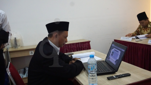 Semangat Daryono Tanpa Mengenal Usia Selesaikan Skripsi