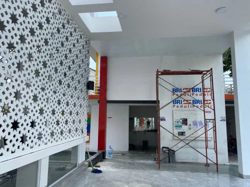 Peremajaan Masjid IDAQU Jakarta untuk menyambut mahasiswa baru