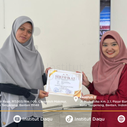 Raihana Mahasiswa Berprestasi dengan Tasmi bil Ghoib 5 Juz