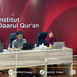 Workshop Penulisan Artikel Ilmiah IDAQU Jakarta 2026 menghadirkan akademisi lintas perguruan tinggi untuk memperkuat budaya menulis dan publikasi ilmiah mahasiswa.